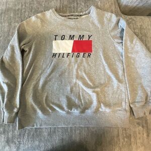 Women’s Tommy Hilfiger crew neck sweatshirt XL